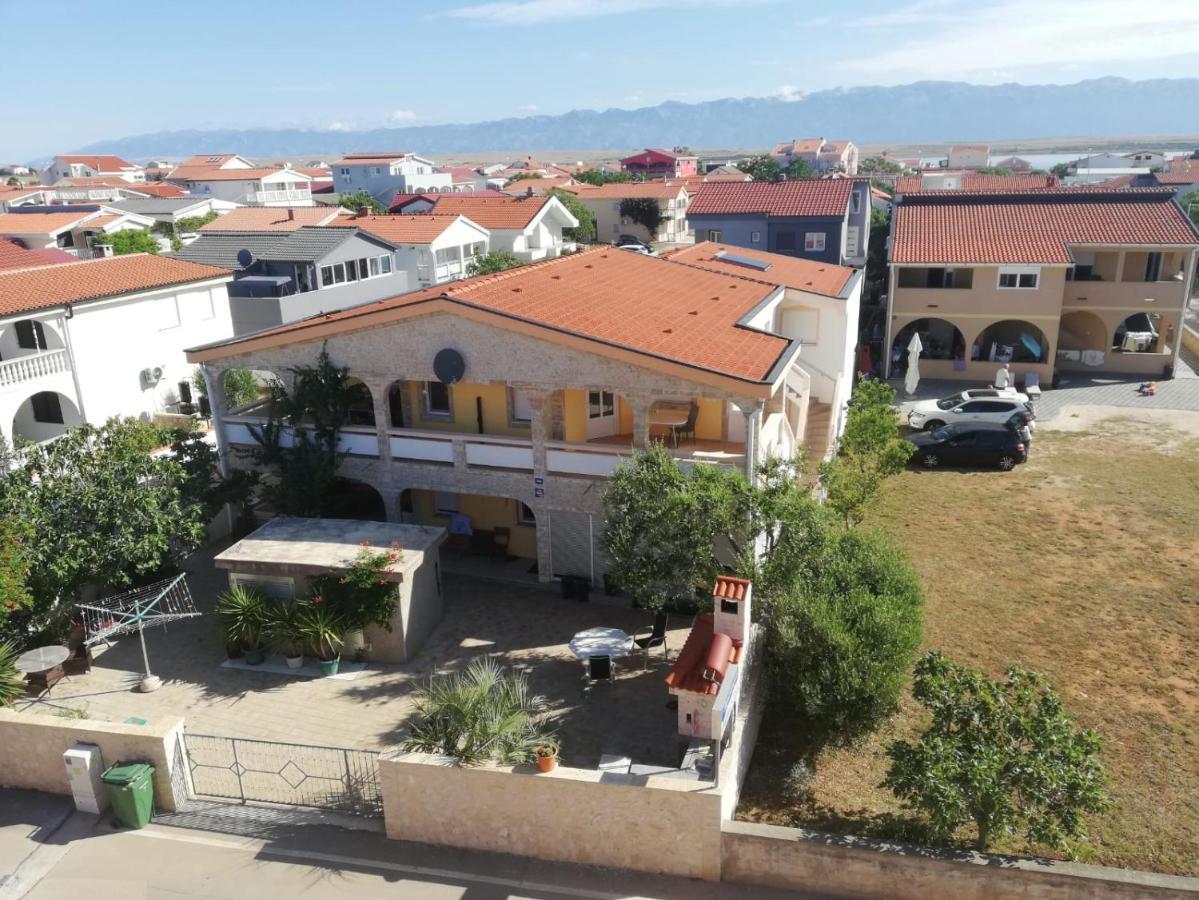 Apartements Delfin วีร์ ภายนอก รูปภาพ