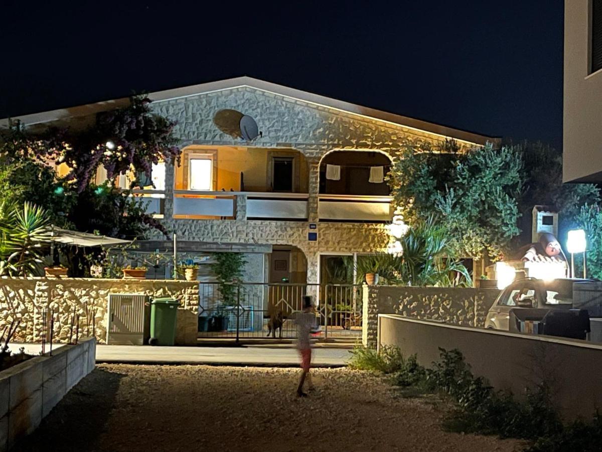 Apartements Delfin วีร์ ภายนอก รูปภาพ