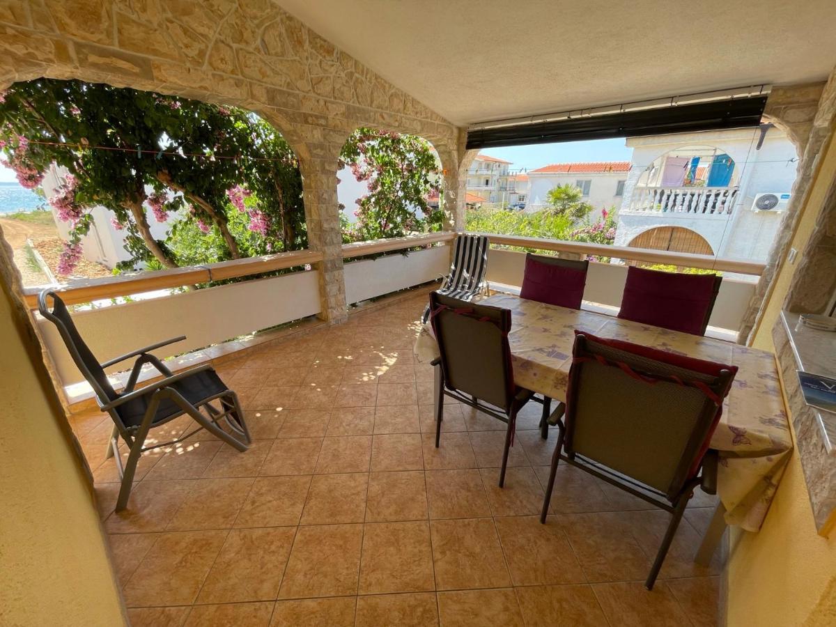 Apartements Delfin วีร์ ภายนอก รูปภาพ